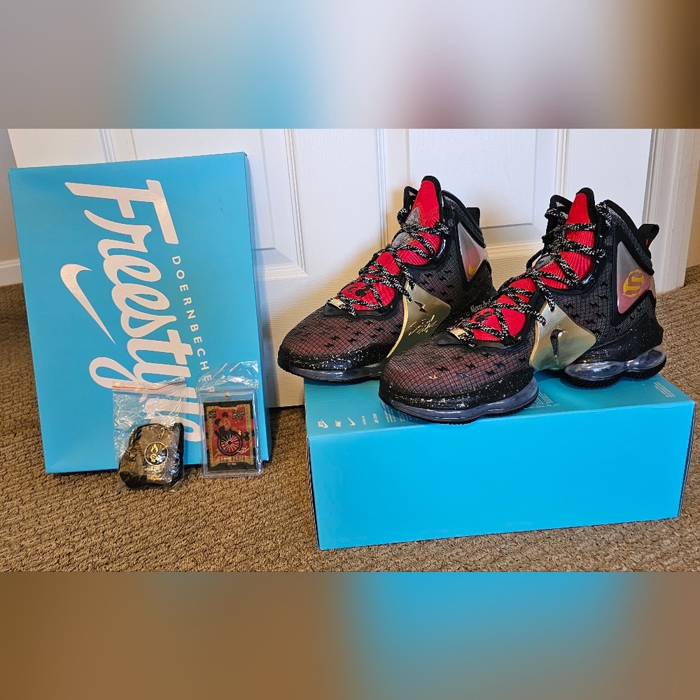 Lebron XIX Doernbecher.